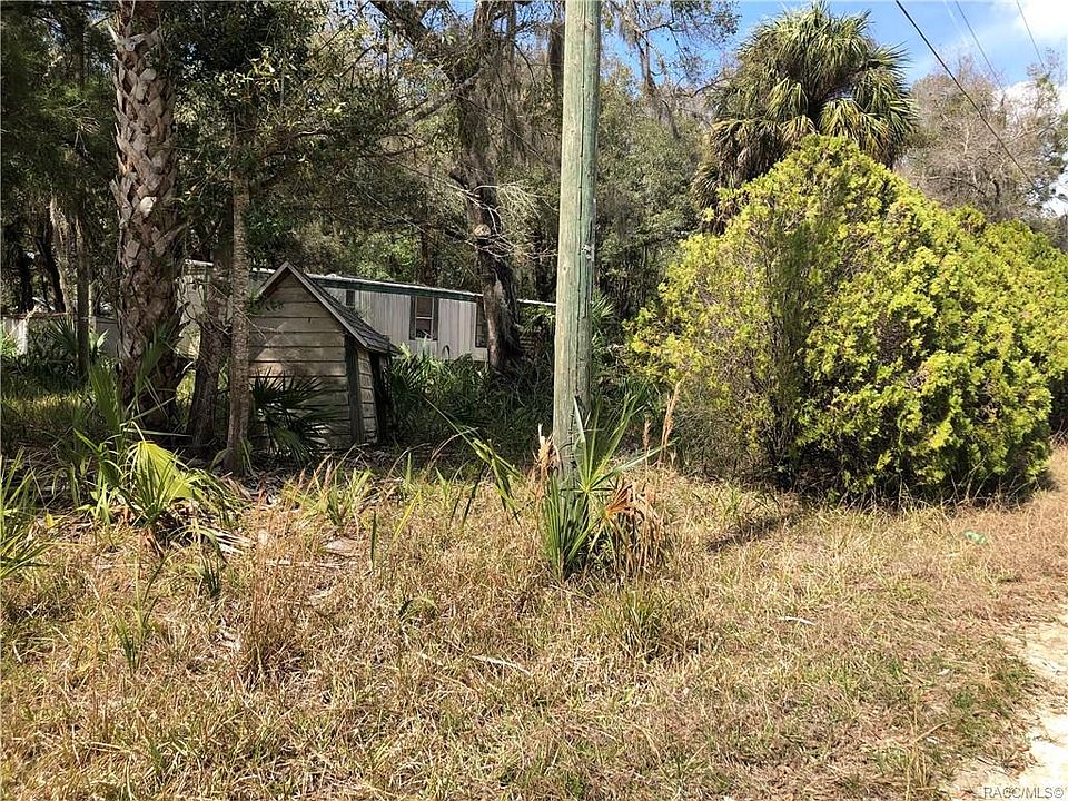 2nd image of 11414 N Ginny Lane Point