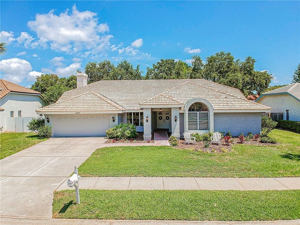 1st image of 1817 Weatherstone Dr