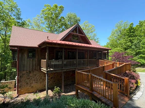 568 Horizon Pkwy, Caldwell, WV 24925