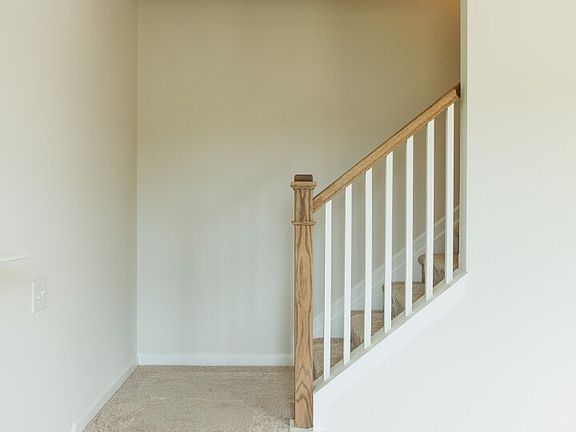 5th image of 74 Hampton Ridge Way #39