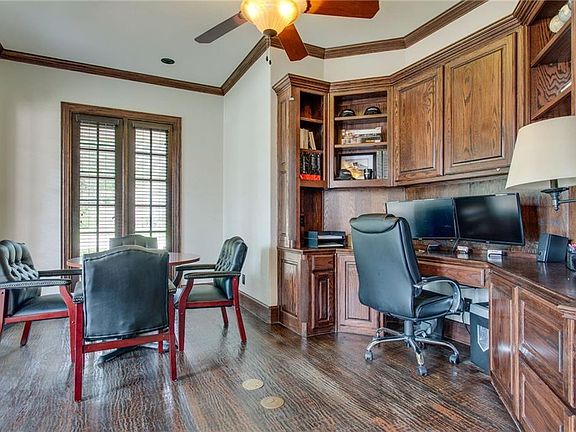 5th image of 9580 Carson Dr