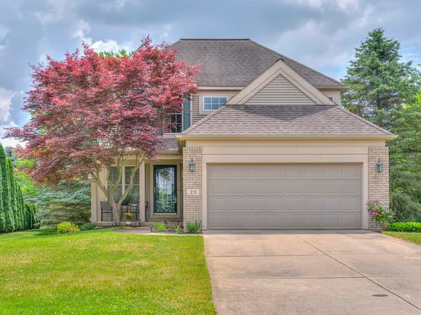 23 Dickens St, Spring Arbor, MI 49283
