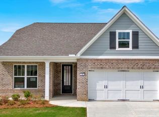 48 Masters Dr, Villa Rica, GA 30180