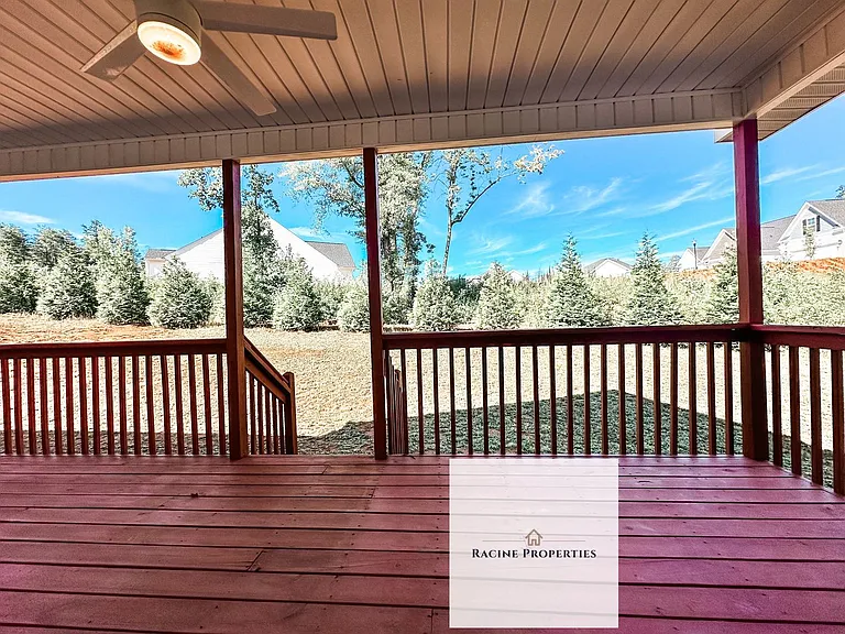 27 Carriage Dr — Photo 18