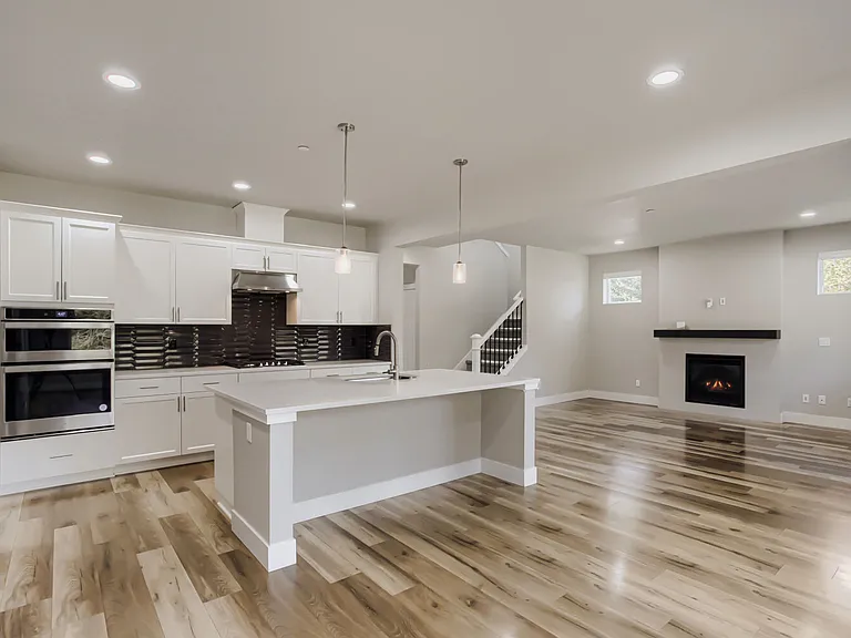 8516 SW Hamilton Ter — Photo 7