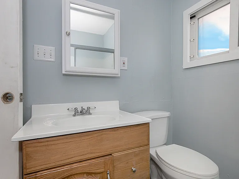1910 Corning Ave #1 — Photo 12