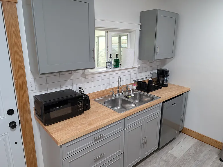 2410 W 42nd Ave — Photo 19