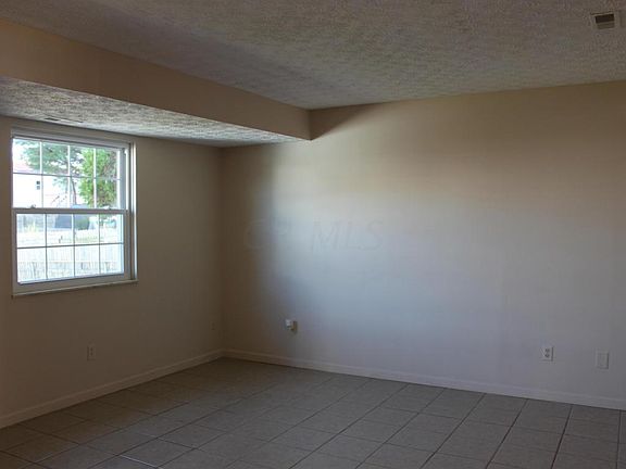 2nd image of 3182 Creighton Pl