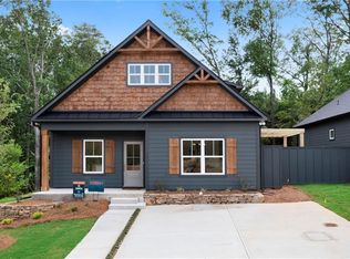106 Red Cloud Walk, Waleska, GA 30183