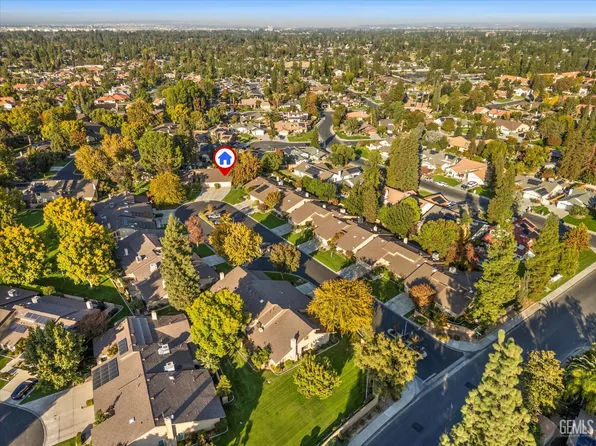 7401 Hilton Head Way Unit 18, Bakersfield, CA 93309