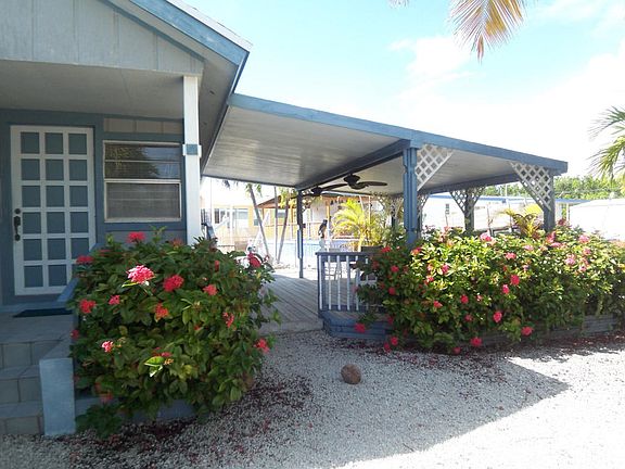 5th image of 214 Banyan Ln