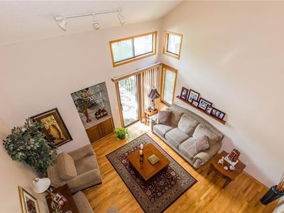 7043 Oak Brook Dr, Urbandale, IA, 50322