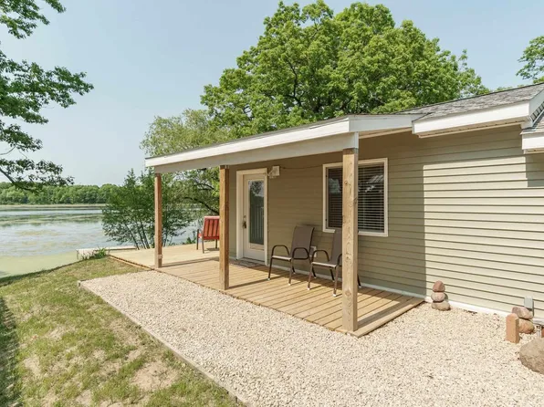 W5426 Buffalo Drive, Montello, WI 53949