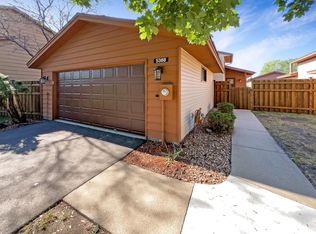 5388 144th St W, Apple Valley, MN 55124