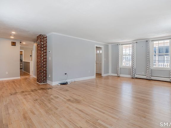 4th image of 23 Keyes Street