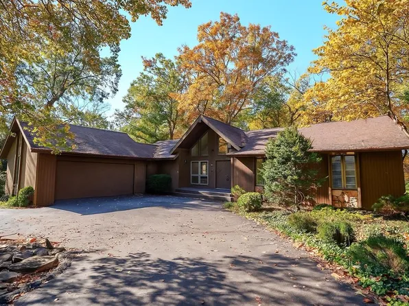 304 Braewood Ln, Chillicothe, OH 45601