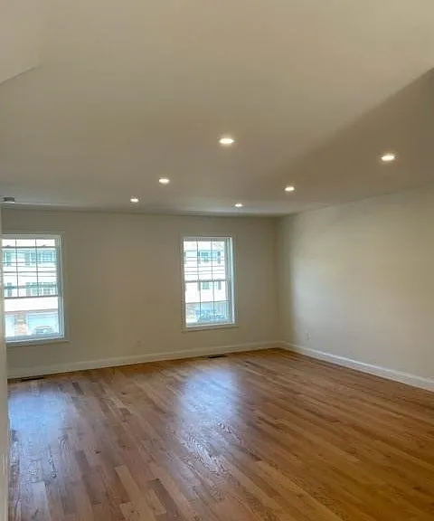1686 Litchfield Tpke #B — Photo 9