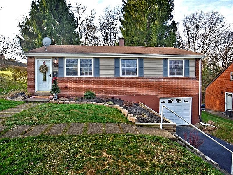 1st image of 714 Illini Dr