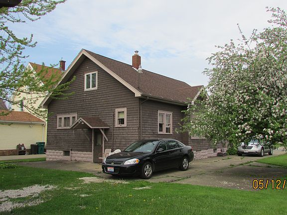 5th image of 931 Buffalo St