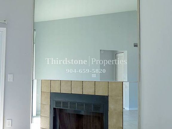 5th image of 5127 Indian Lakes Ct APT 4