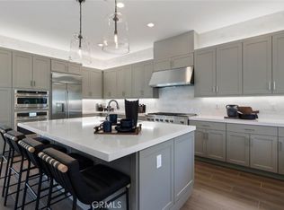 29583 Paseo Guijarro, Valencia, CA 91354