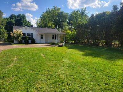 8210 Hyne Rd, Brighton, MI, 48114