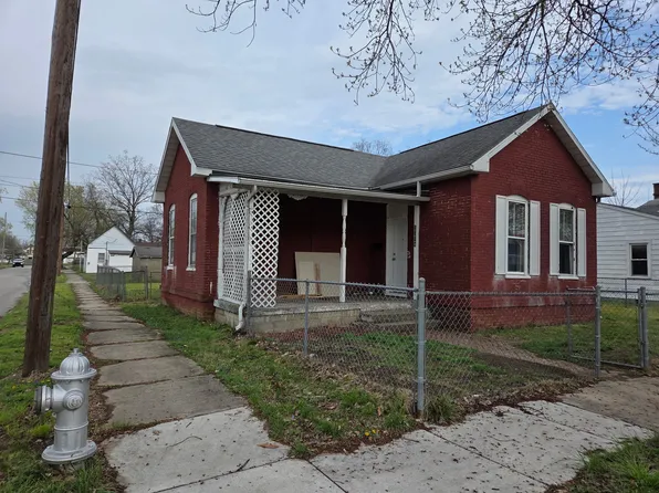 1304 Buntin St, Vincennes, IN 47591