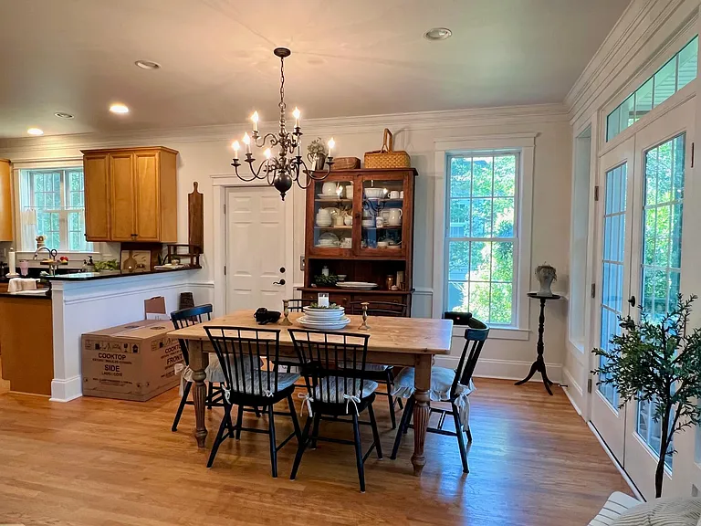 929 Misty Lake Dr — Photo 10