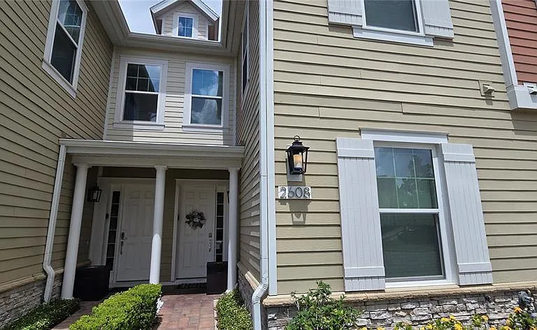 2608 Sunrise Shores Dr — Photo 2