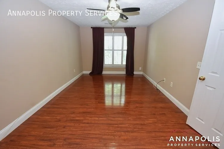 2052 Quaker Way #13 — Photo 10