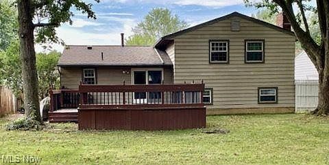 2nd image of 136 Wisconsin Cir