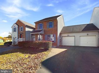 6107 Collington Ct, Harrisburg, PA 17112