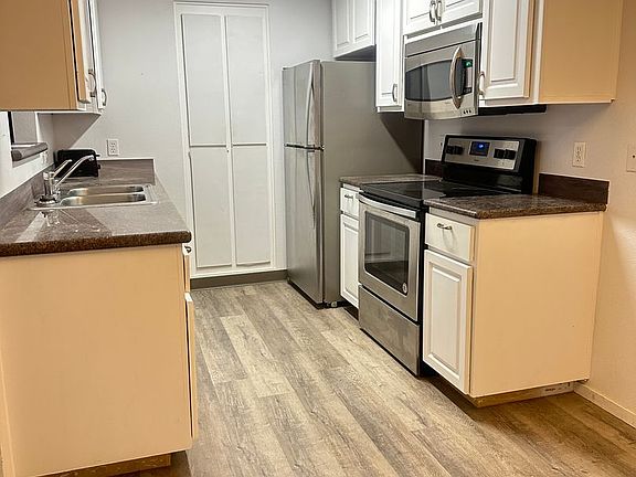 2nd image of 6850 Sharlands Ave Unit S2104