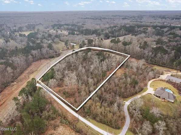 100 Breckenridge Dr, Brandon, MS 39042
