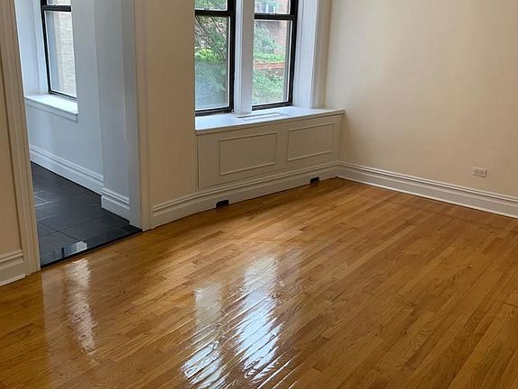 5th image of 220 W 98th St APT 3N
