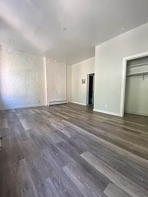 Rented by BRICK & GALO REALTY CORP | media 2