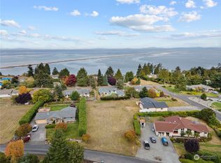 160 Bay View St #X, Sequim, WA 98382