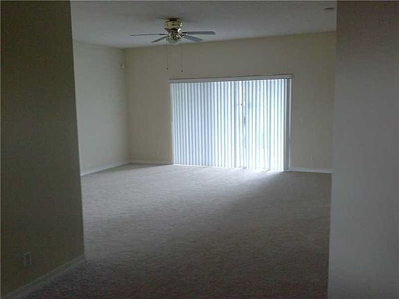 4th image of 7614 NW 99th Ter