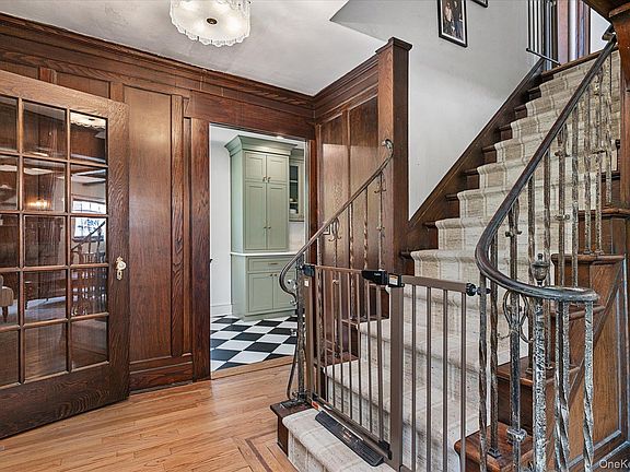 4th image of 84 Allenwood Road