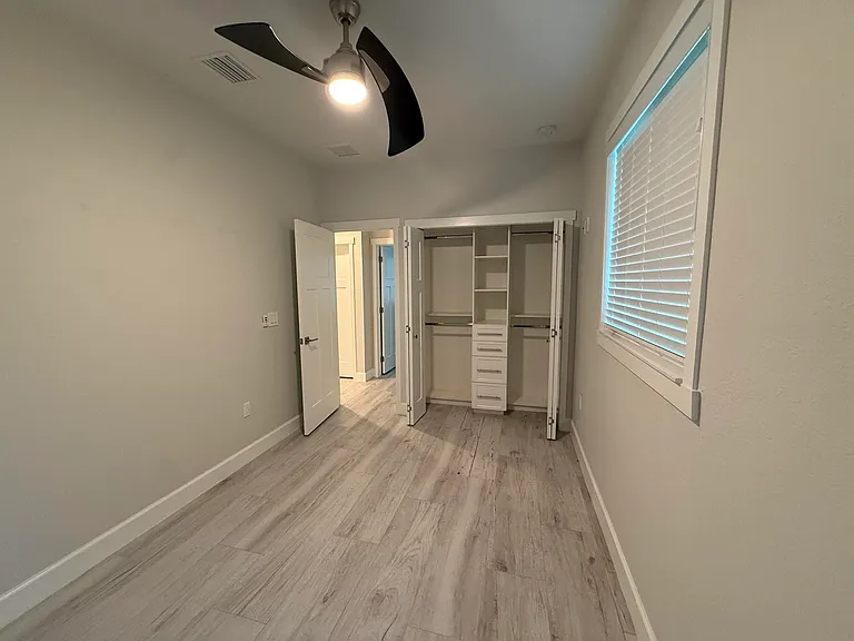 809 Miramar Dr — Photo 20