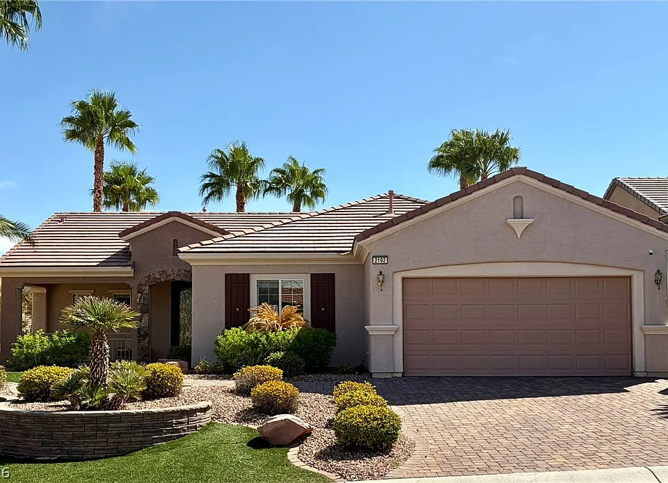 2192 Canyonville Dr