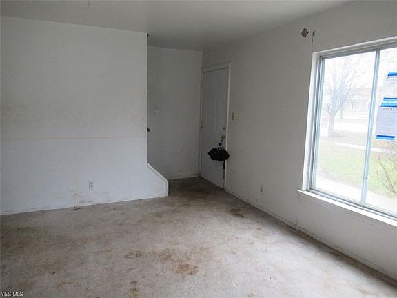 2nd image of 18914 Puritas Ave