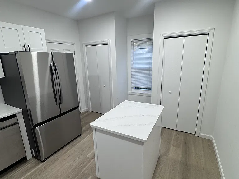 408 Olive St #B — Photo 11