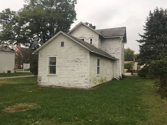 2nd image of 229 N Monroe St