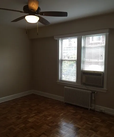 1916 R Street — Photo 11