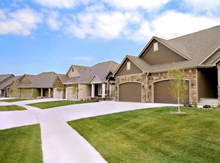 2120 NW Sharmin Dr, Ankeny, IA 50023