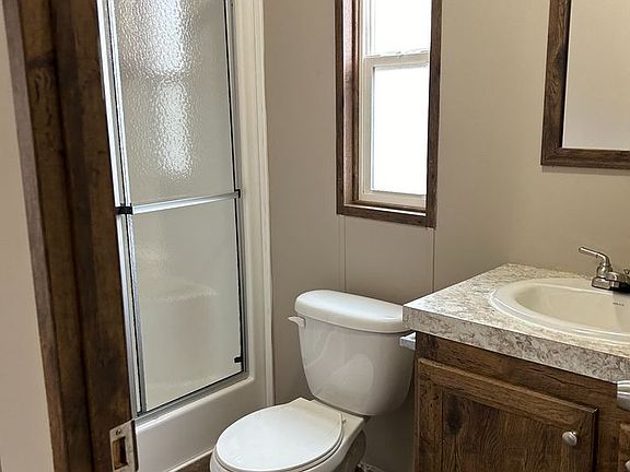 5th image of 2401 SE 44th St Lot 40
