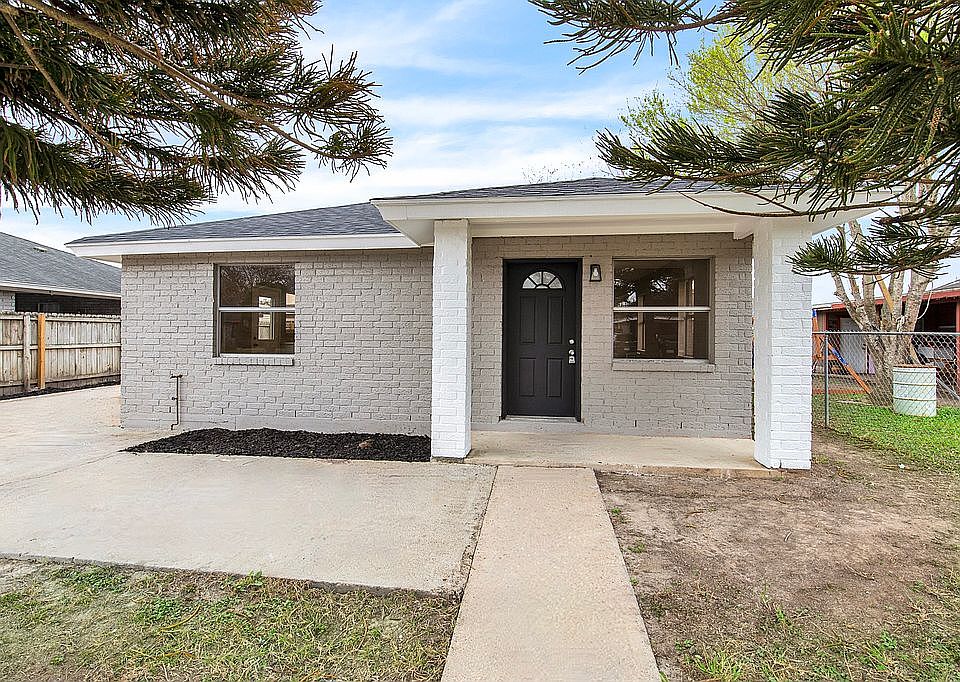 1st image of 7022 Cerro De Oro Dr