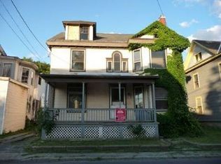8 John St, Auburn, NY 13021