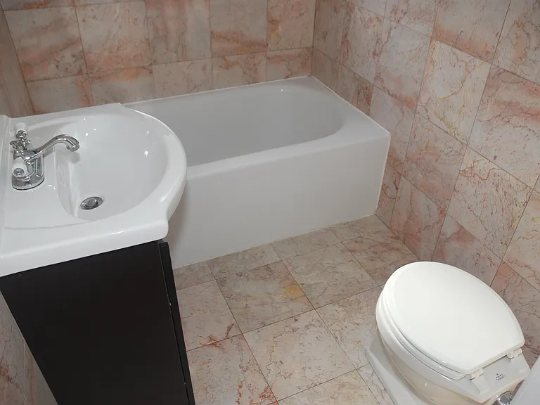 1130 Parkerapartment #212 — Photo 3